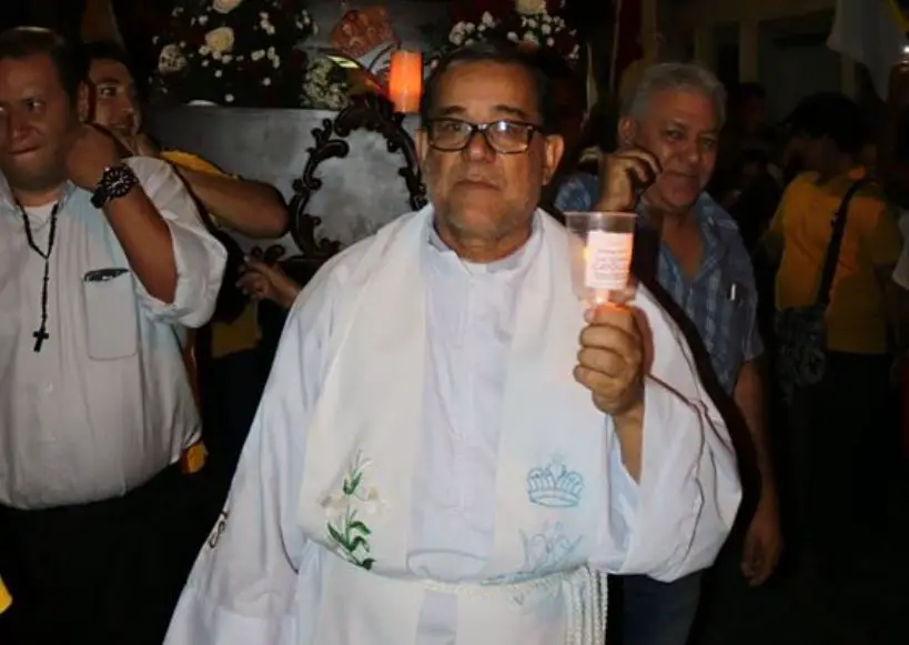 Padre Eliar Pineda